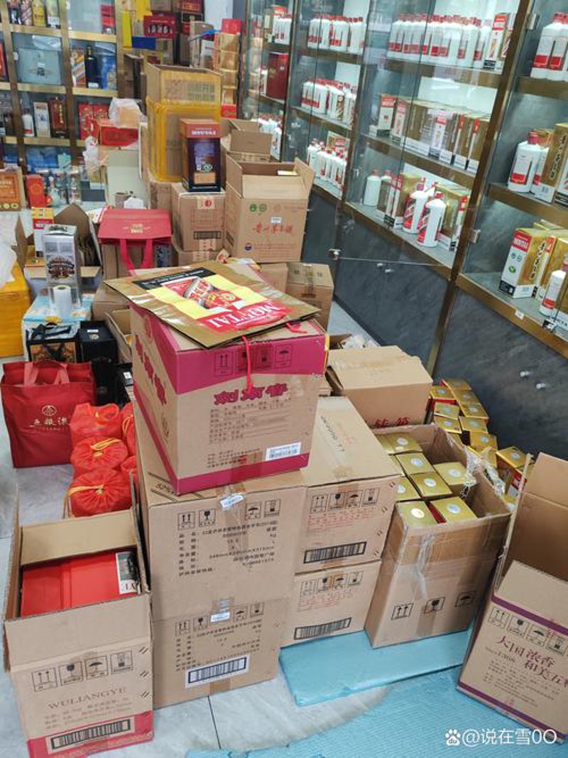 万柏林区购物新体验：繁华商圈与便捷生活并存